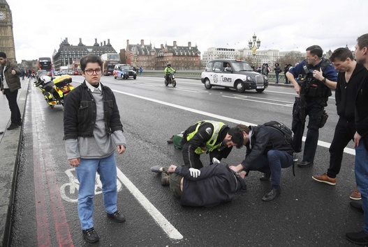 Теракт в Лондоні: в лікарні помер 75-річний чоловік