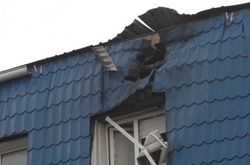 Пошкоджена будівля польського консульства в Луцьку