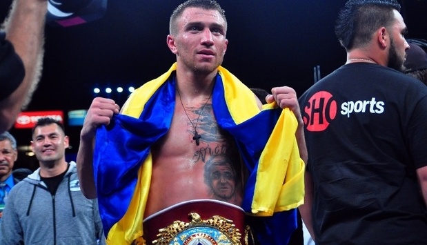 Українця визнали в США найкращим боксером століття