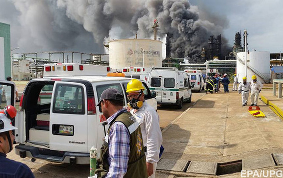 У Мексиці під час аварії на нафтовому терміналі постраждали 17 осіб