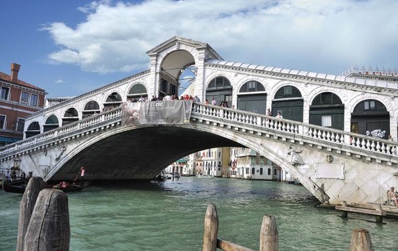 Італійська поліція затримала підозрюваних у підготовці вибуху у Венеції
