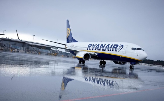 � ���������� Ryanair ������� �������� � ������� � ������: ���������� �� ��� �� ���� �����
