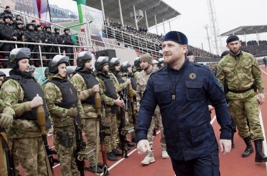 «Орли Кадирова» масово затримують в Чечні чоловіків, яких підозрюють у гомосексуальності