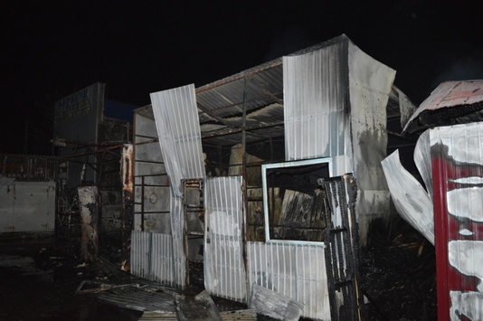 Поліція затримала підозрюваного у підпалі ринку на Чернігівщині