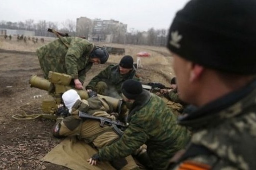 АТО: окупанти продовжують обстрілювати самі себе, щоб дискредитувати Україну, - розвідка