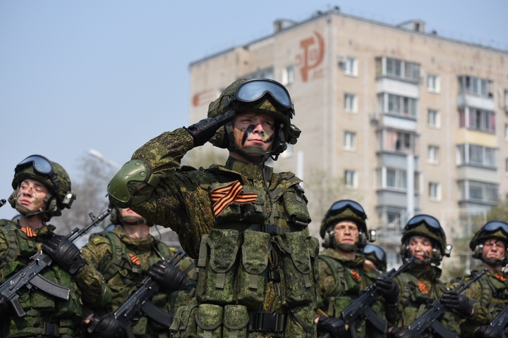 До Донецька привезли російських курсантів на «артилерійські навчання»