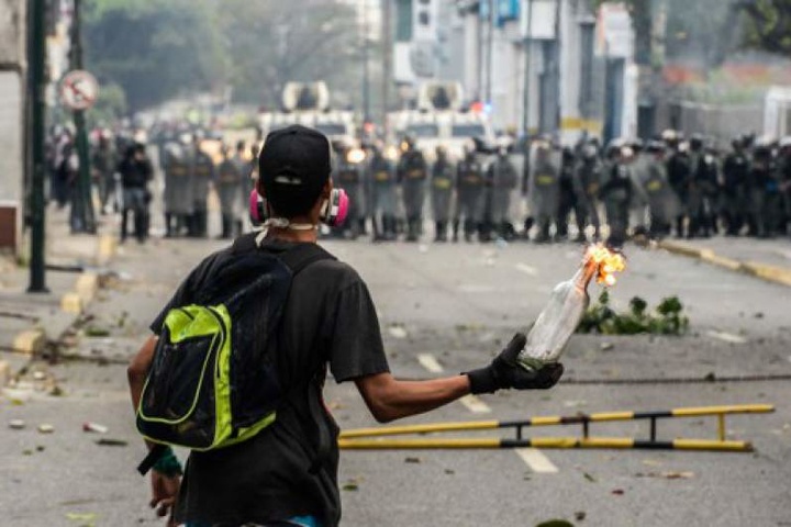 ЗМІ: в Венесуелі в ході протестів загинули п'ятеро людей