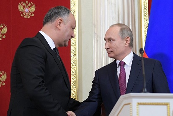 Молдові дали статус спостерігача в «економічному союзі Путіна»