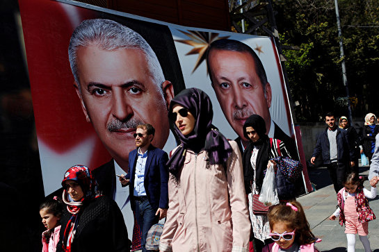 У Туреччині почався референдум щодо конституційної реформи