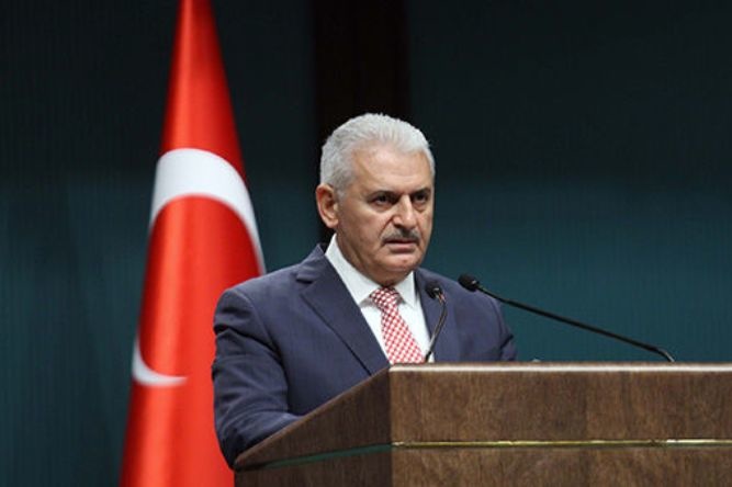 Прем'єр Туреччини назвав успіхом будь-який результат референдуму щодо змін до Конституції