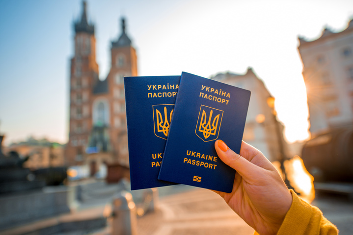 У Києві відновили видачу закордонних паспортів