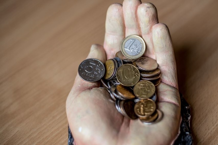 Банк РФ випустить монети, присвячені окупованим Керчі і Севастополю