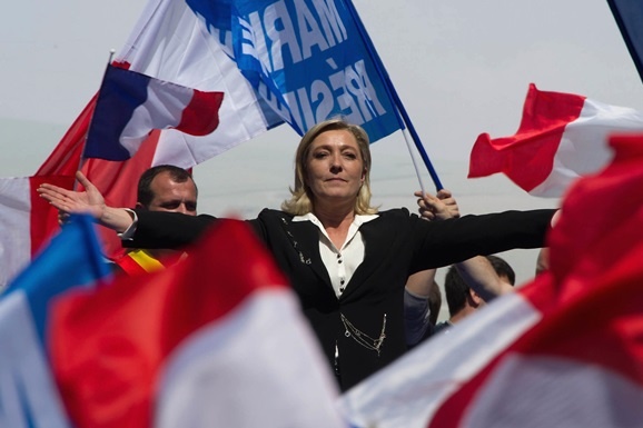 Вибори у Франції: Ле Пен отримала в Парижі менше 5% голосів 