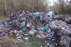 Про звалище сміття повідомив голова місцевого самоврядування