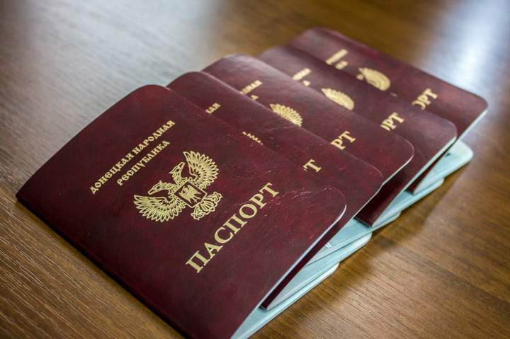 В Держдумі РФ хочуть спростити видачу паспортів мешканцям «ДНР» та «ЛНР»