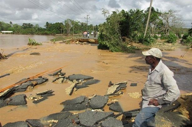 У Домінікані евакуювали понад 14 тисяч осіб через повені