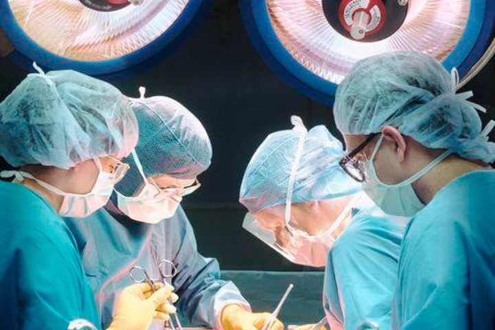 На Львівщині двоє людей померли після «екстремальної» пересадки нирки у Пакистані