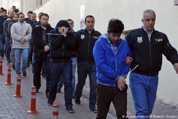У Туреччині затримали понад тисячу «таємних імамів» Гюлена