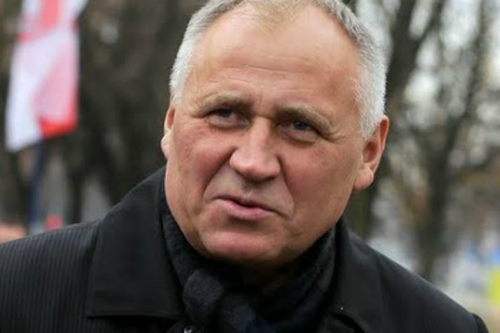 У Білорусі напередодні акції протесту арештували опозиціонера Статкевича