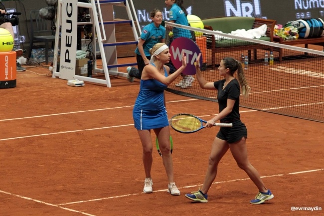 Кіченок святкувала перемогу на тенісному турнірі в Стамбулі в парі