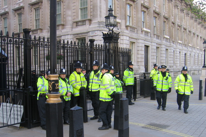 Поліція Лондона запобігла підготовці двох терактів