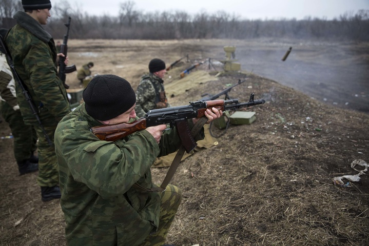 Доба в АТО: 63 ворожі обстріли, п’ятеро українських бійців поранено
