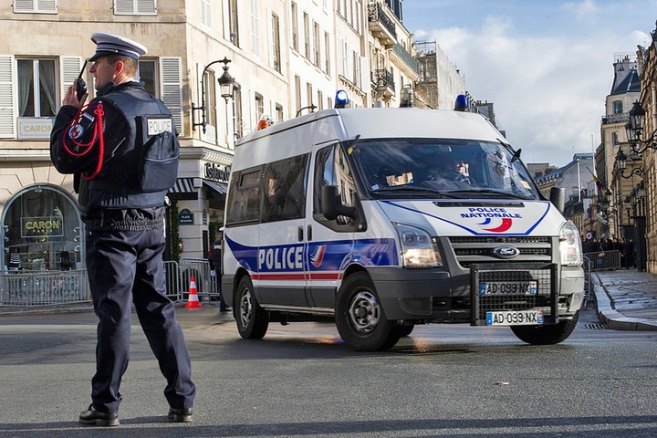 На «антикапіталістичних» протестах у Парижі затримали більше 100 осіб