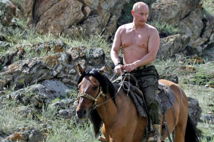 Росіяни, Путін замилює вам очі! – The Times