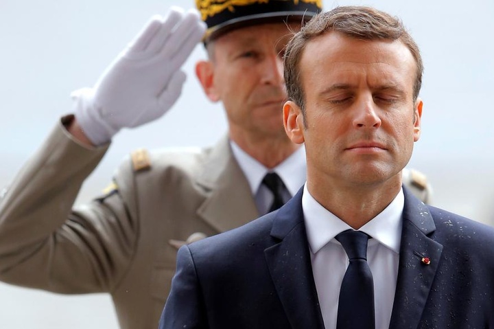 Президент Франції призначив новий уряд 