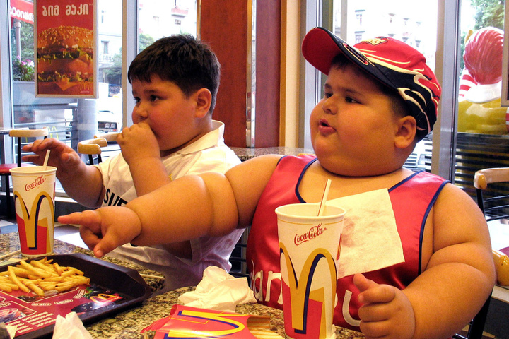 В Європі зростає кількість підлітків, які страждають на ожиріння