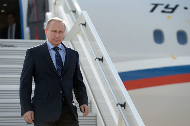 РосЗМІ: Путін позапланово збирається здійснити візит у Париж