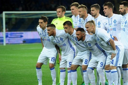 «Динамо» випереджає «Аякс» у клубному рейтингу УЄФА