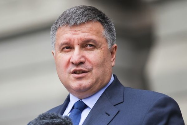 Аваков заявив про погрози з Москви після арешту екс-податківців