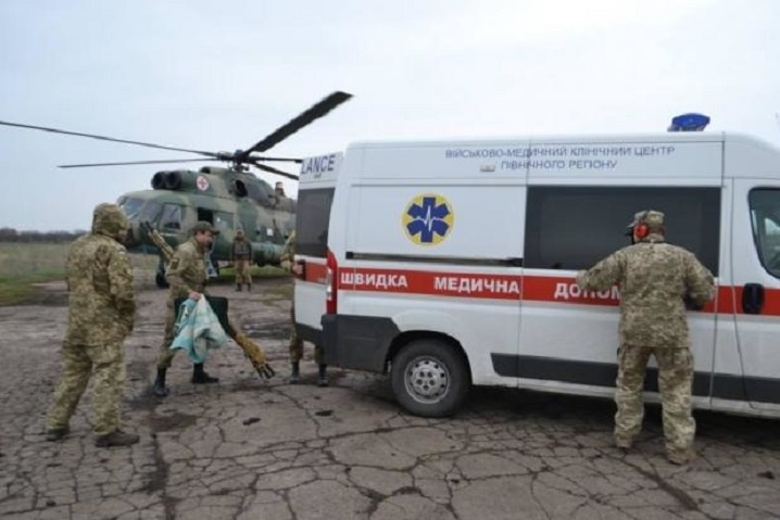 У Дніпро доставили п'ятьох поранених воїнів, один у важкому стані