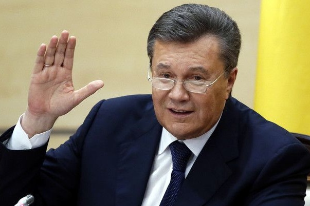 Янукович в останні місяці правління «розтикував» готівку у східних країнах, де її важко відслідкувати - екс-голова розвідки СБУ
