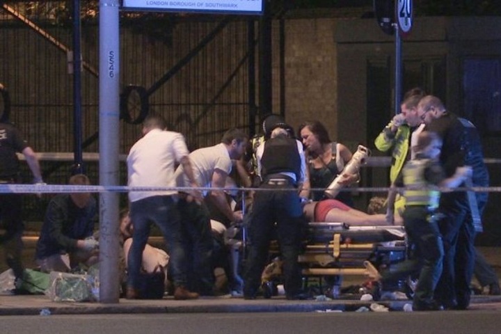 Очевидці розповіли подробиці жахливого теракту в Лондоні