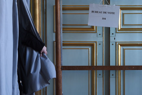 У Франції проходить перший тур виборів до парламенту