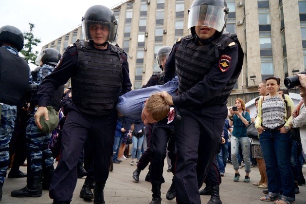 Навальний: «Яндекс» не помітив багатотисячні мітинги в Росії