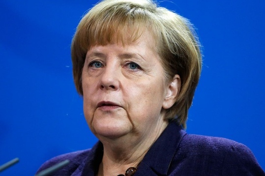 Меркель назвала нові санкції США проти Росії «дивним кроком»