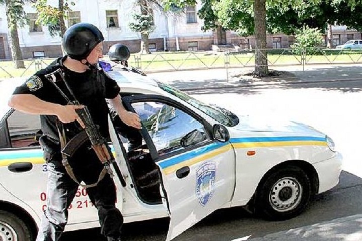 Поліція не знайшла «терориста» у львівській багатоповерхівці 