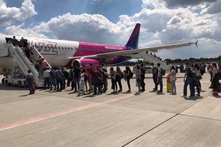 Лоукостер Wizz Air запустив рейс між Львовом та Берліном