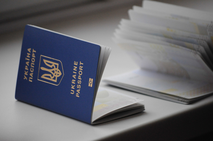 Кількість виданих за день біометричних паспортів від запровадження безвізу подвоїлась