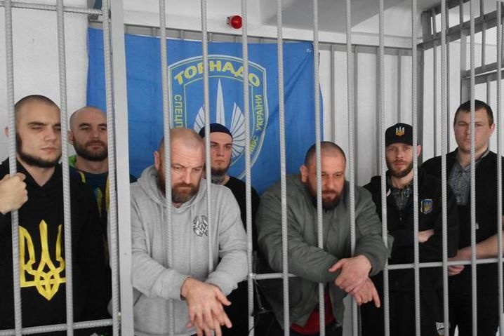 Екс-бійці «Торнадо» оголосили голодування через скасування «закону Савченко»