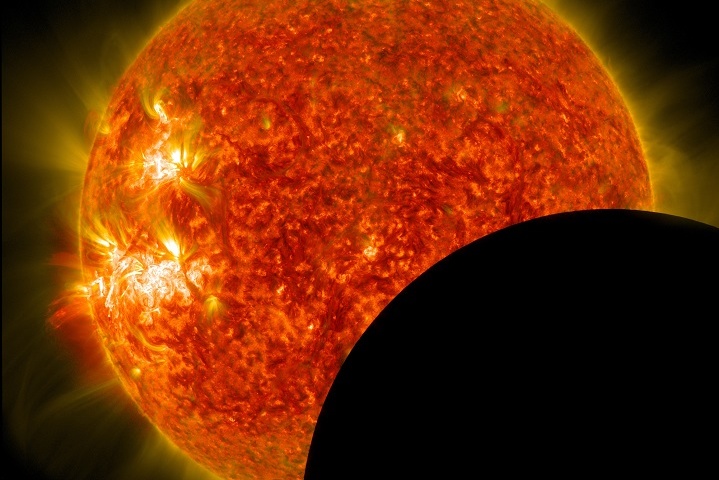NASA вперше транслюватиме повне сонячне затемнення
