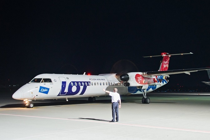 Зі Львова запустили нічний авіарейс до Польщі: відомі ціни