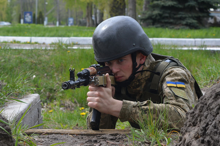 Військові знешкодили ДРГ бойовиків на Донбасі