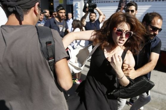 У Стамбулі поліція розігнала учасників ЛГБТ-акції