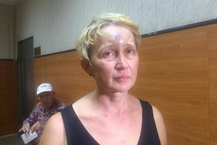 Відеокамера зафіксувала злочинців, які напали на журналістку в Одесі