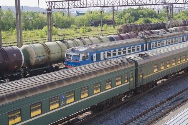 «Укрзалізниця» звинуватила компанію ОККО в завищенні цін на паливо 