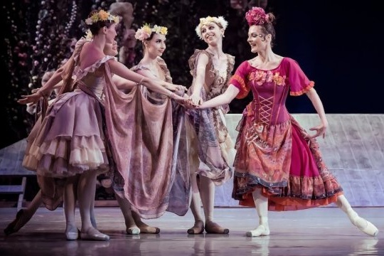 У Києві відбулася прем'єра балету за знаменитою п'єсою «За двома зайцями»